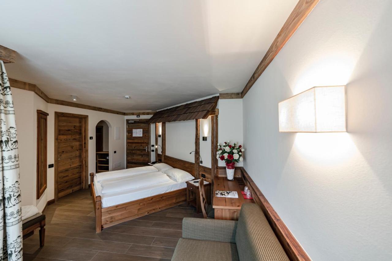Hotel Garnì Paradisi - Wellness&Spa Mezzano Exteriör bild