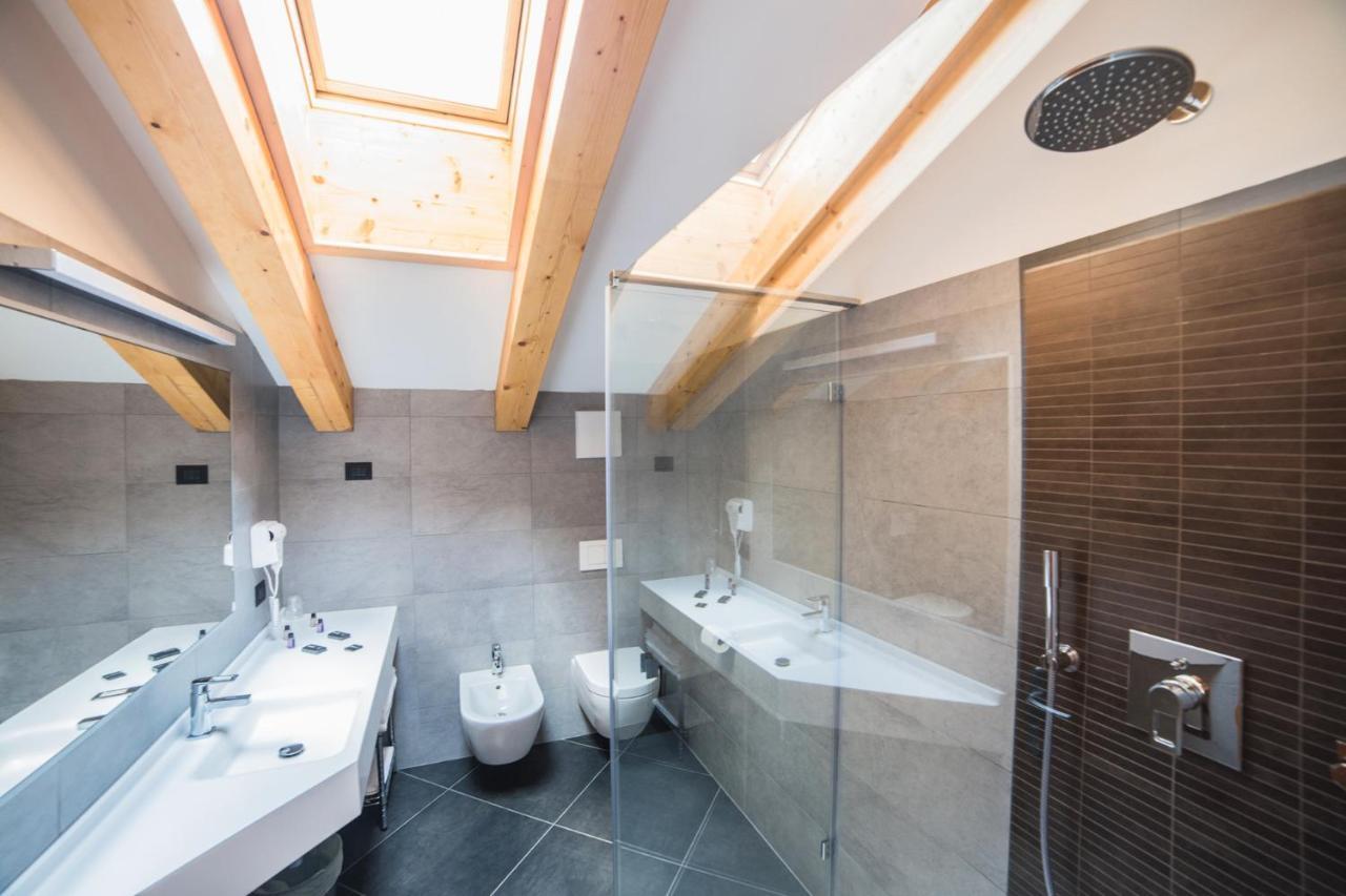 Hotel Garnì Paradisi - Wellness&Spa Mezzano Exteriör bild